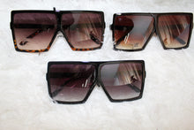 Load image into Gallery viewer, Queen Sunnies
