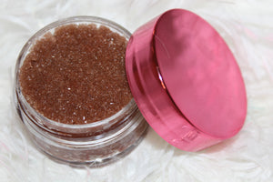 Exfoliating Lip Scrub