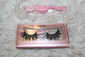Free Lashes